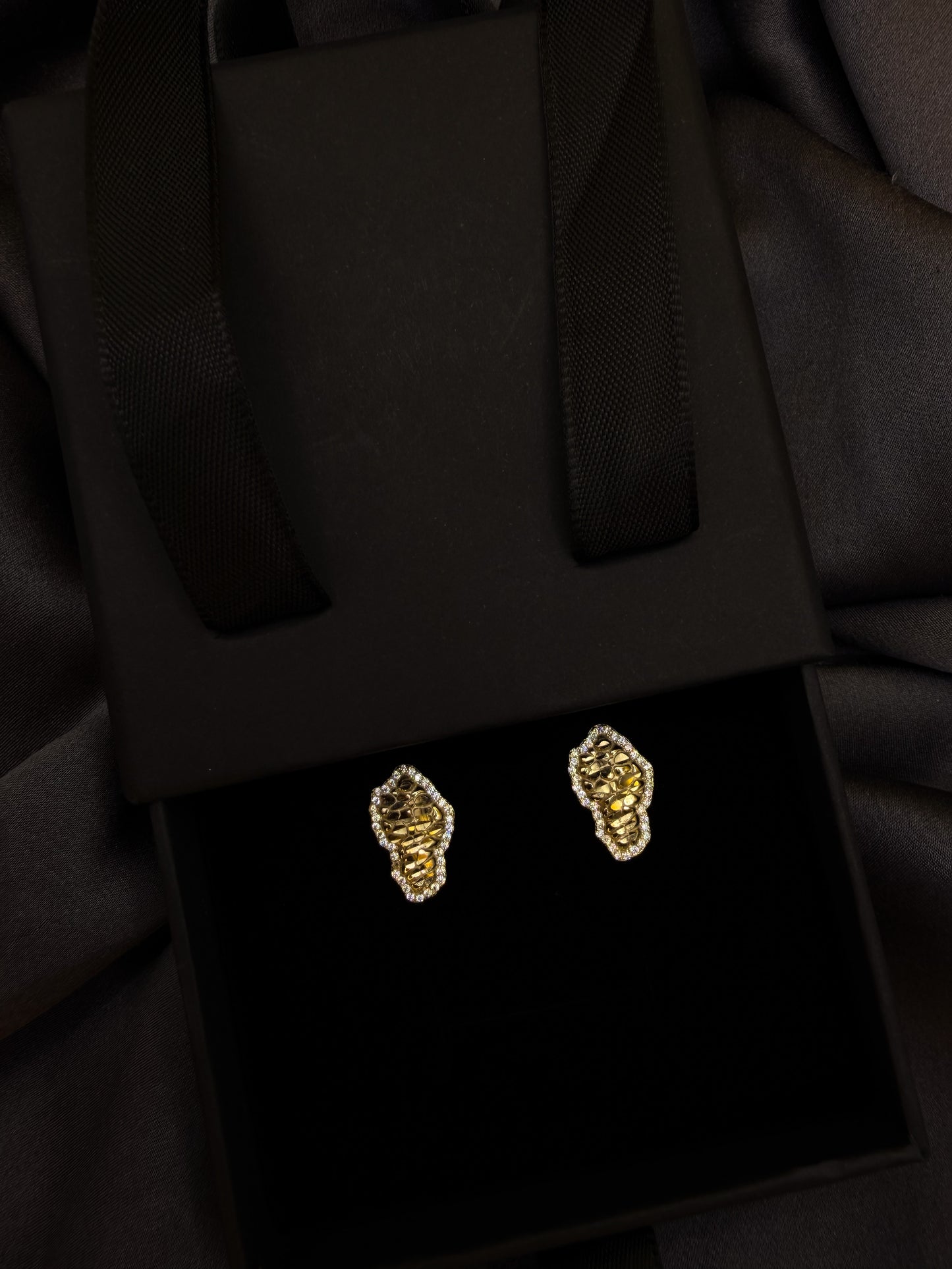 Luxenor Nugget Stud Earrings – 925 Sterling Silver / 14K Gold Plated