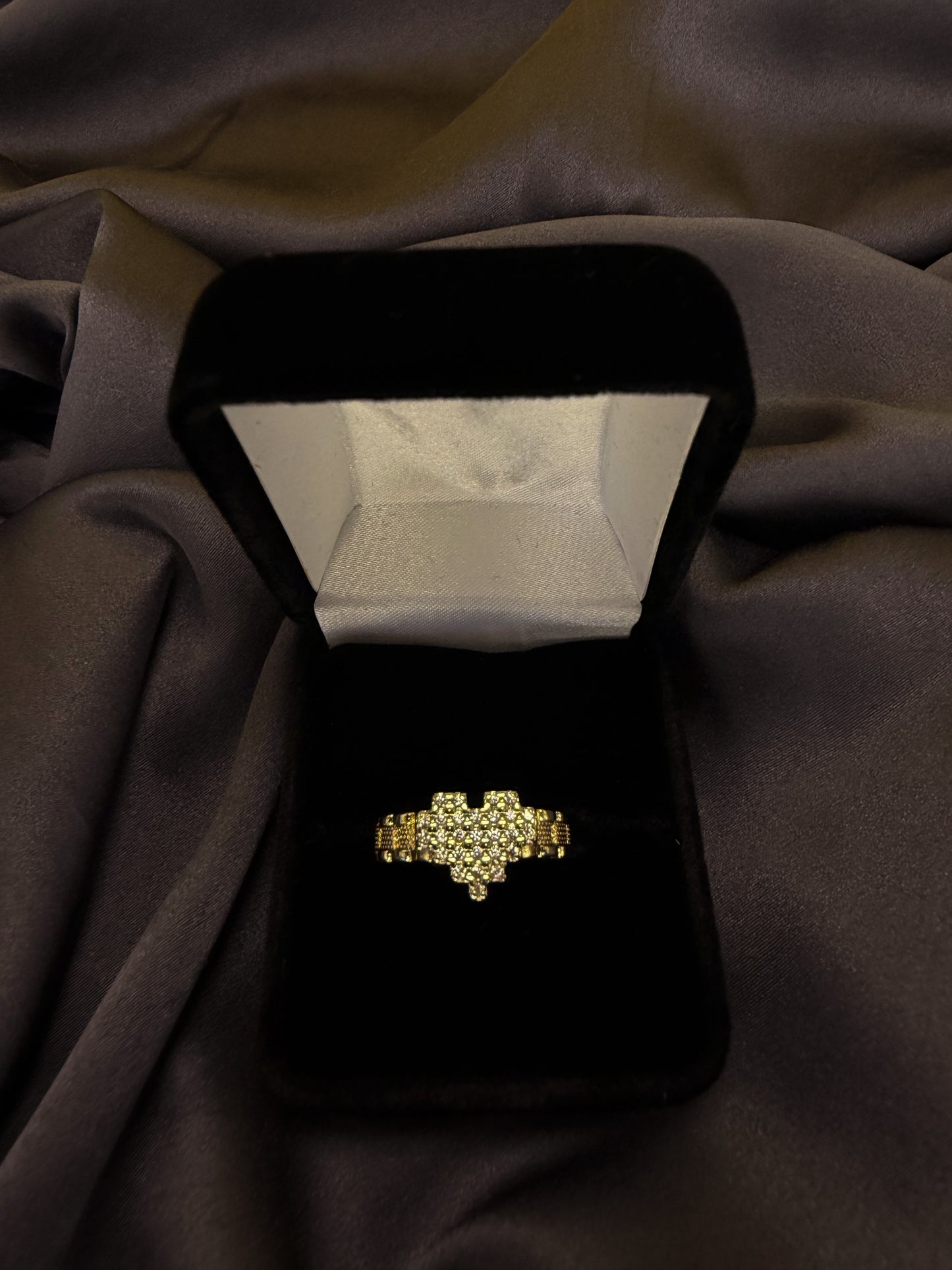 Luxenor Diamond Rollie Ring