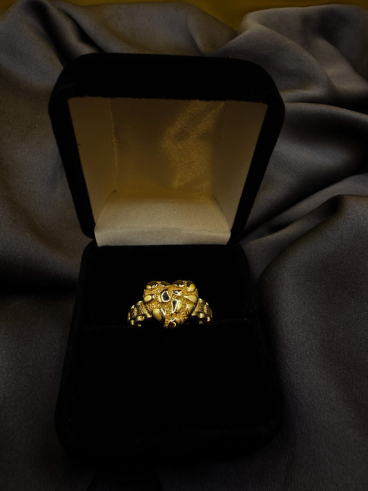 Luxenor Virelle Nugget Heart Ring