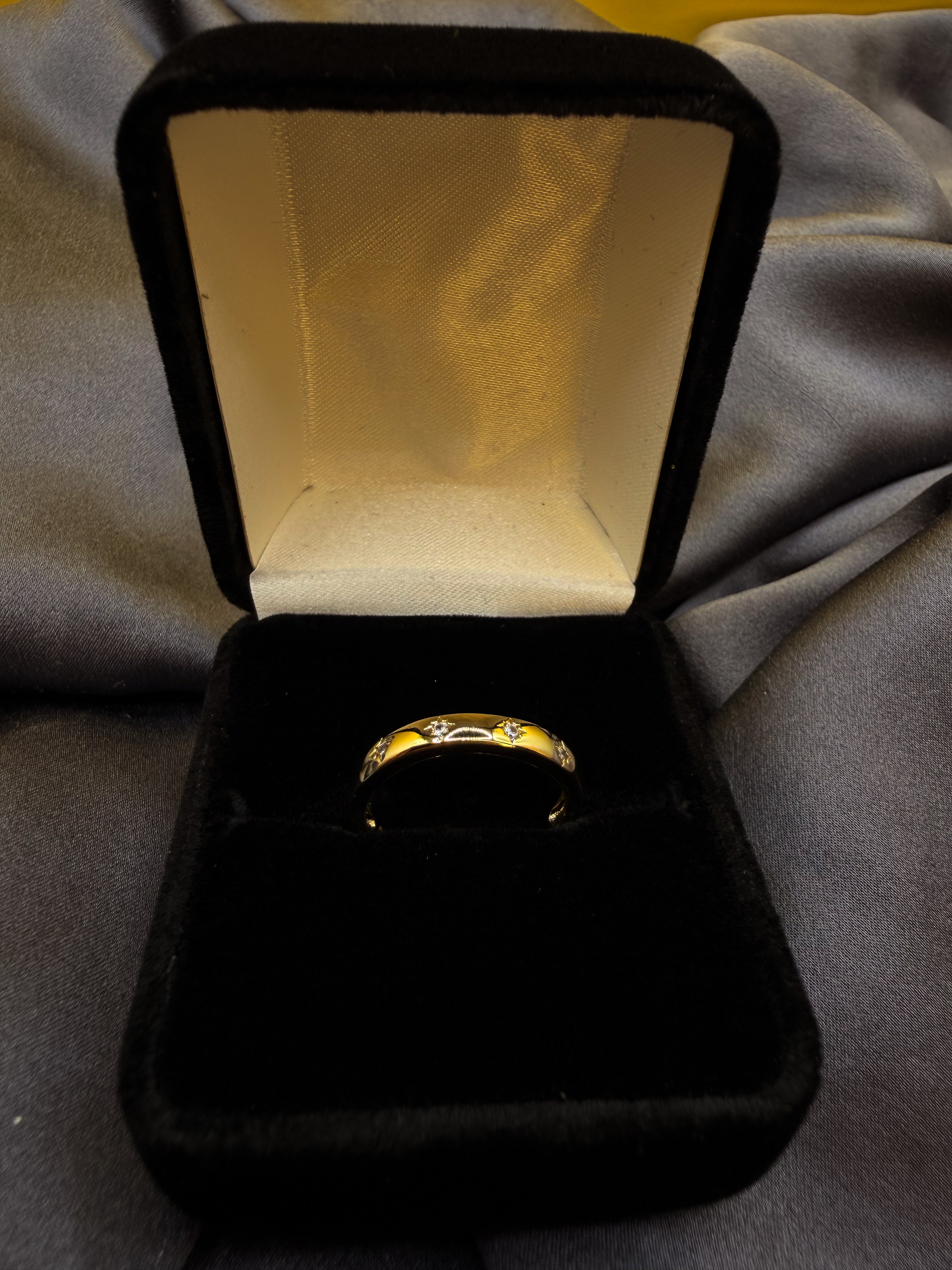 Luxenor Celeste Band Ring