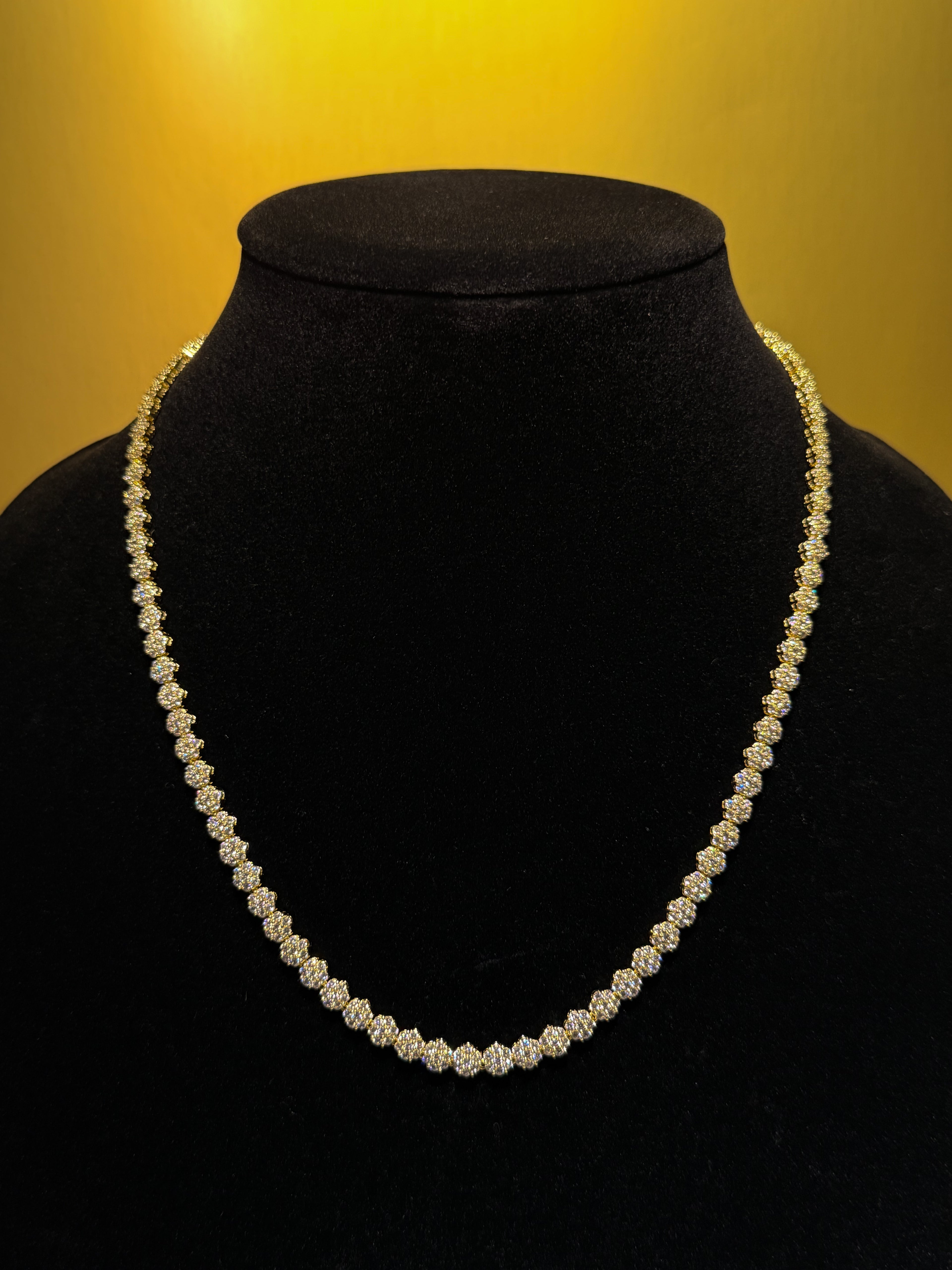 Luxenor Aurora Crown Tennis Chain – 14K Gold Plated|Sterling Silver