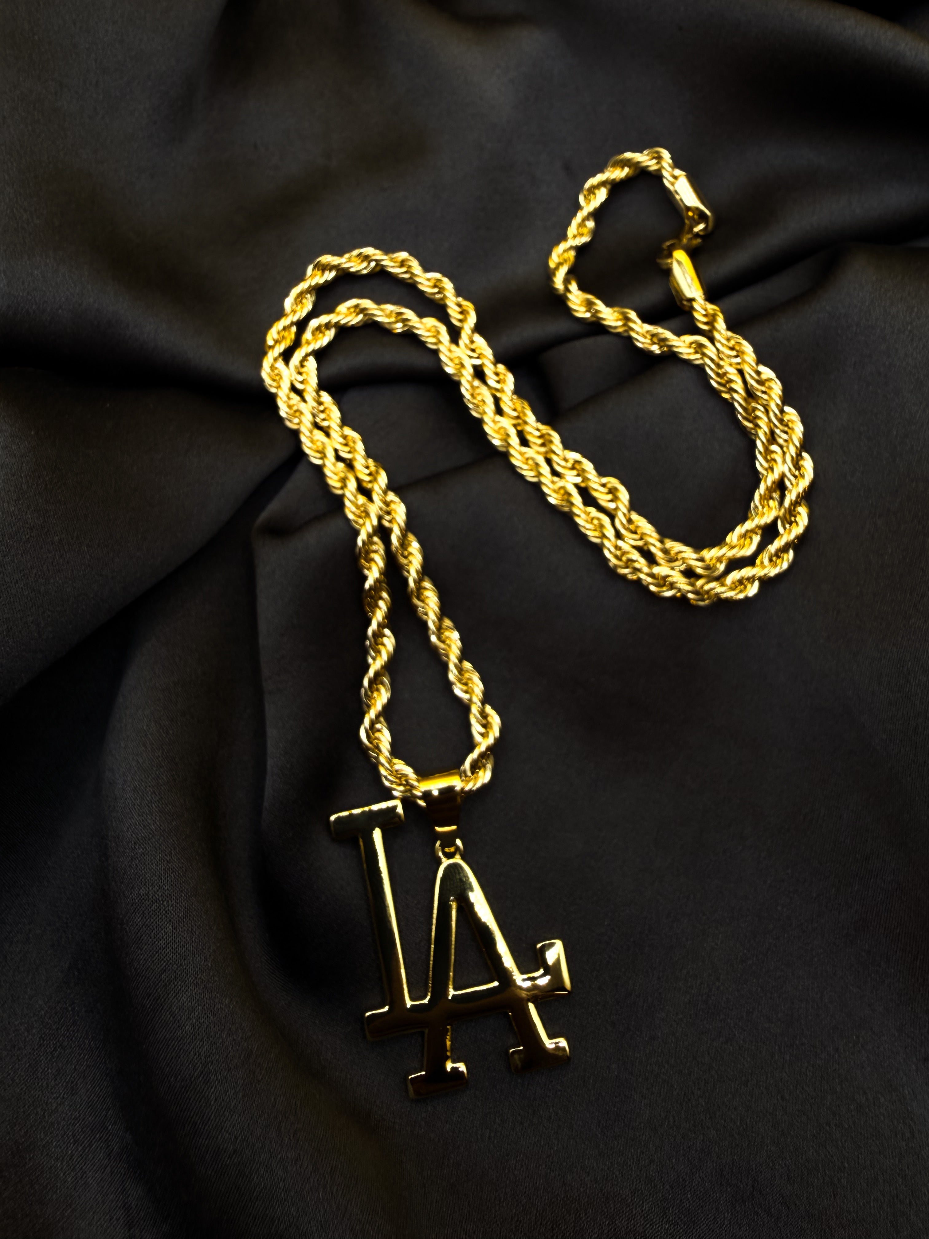 Luxenor LA Pendant